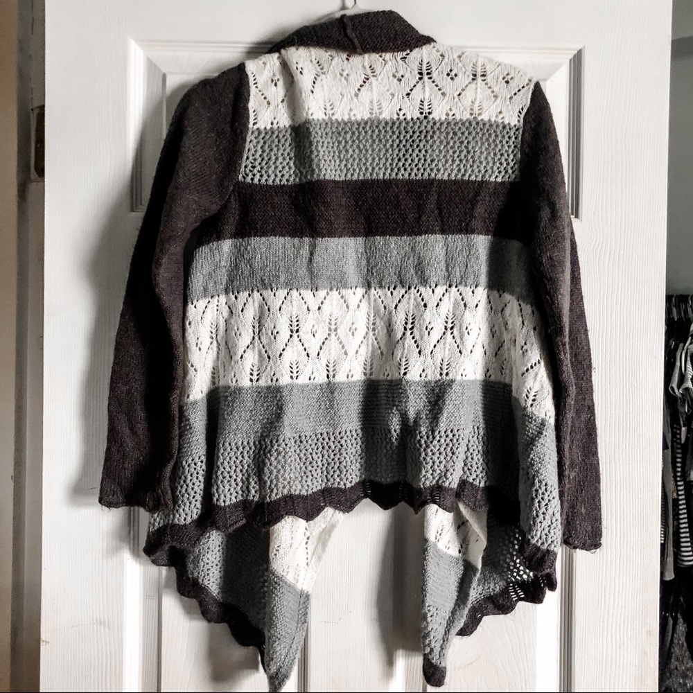 Cardigan - Picture 2 of 2